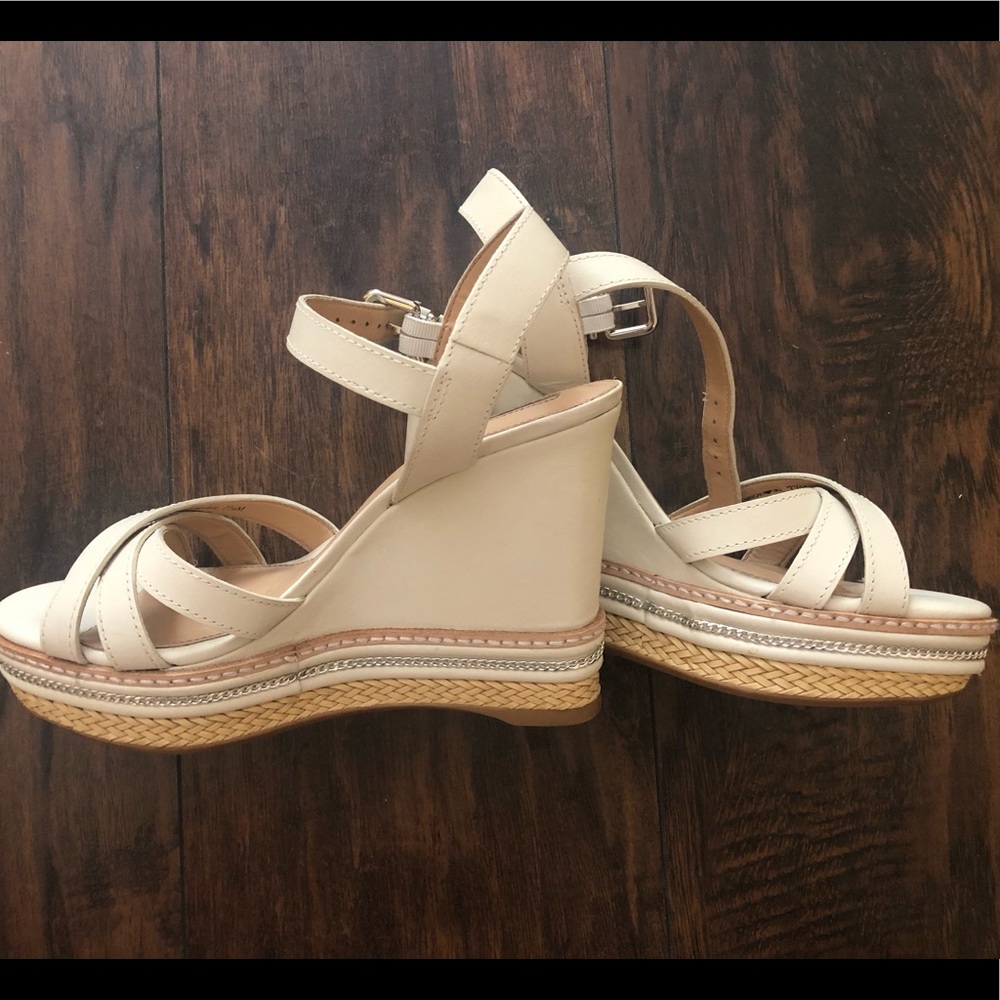 Antonio Melani Wedges